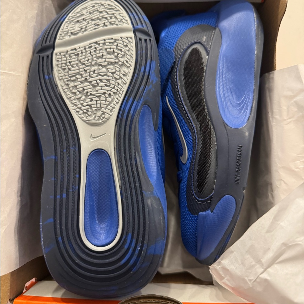 Nike ISOFLY - Picture 3 of 5